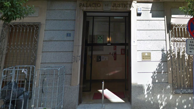 Fachada de los juzgados de Yecla.