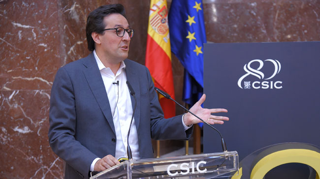 Dario Gil, en una conferencia en el CSIC. Imagen: IBM