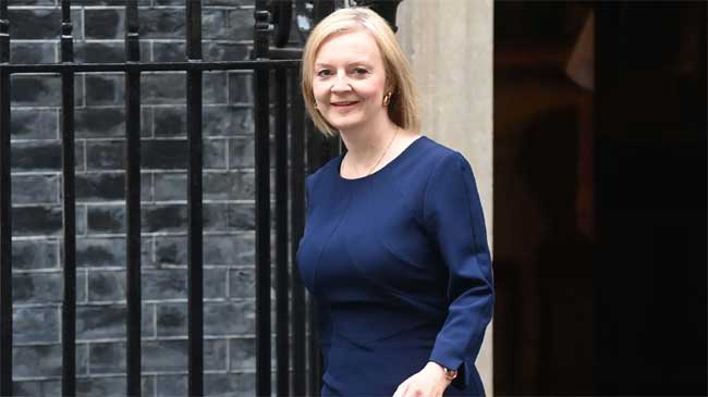 Liz Truss sale del n&uacute;mero 10 de Downing Street