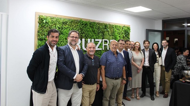 Inauguraci&oacute;n de la nueva oficina de Ruiz Re en Beniaj&aacute;n