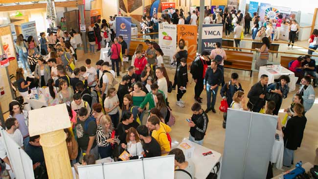 Asistentes a la &uacute;ltima edici&oacute;n de la Feria de Empleo