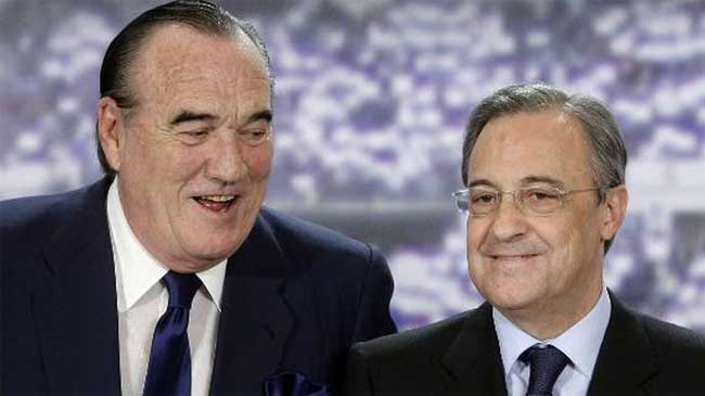 Fern&aacute;ndez Tapias, a la izquierda, con Florentino P&eacute;rez, presidente de ACS y del Real Madrid