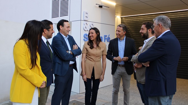 Inauguración de los apartamentos turísticos de tres llaves B&S Santa Fe Inauguración de los apartamentos turísticos de tres llaves B&S Santa Fe