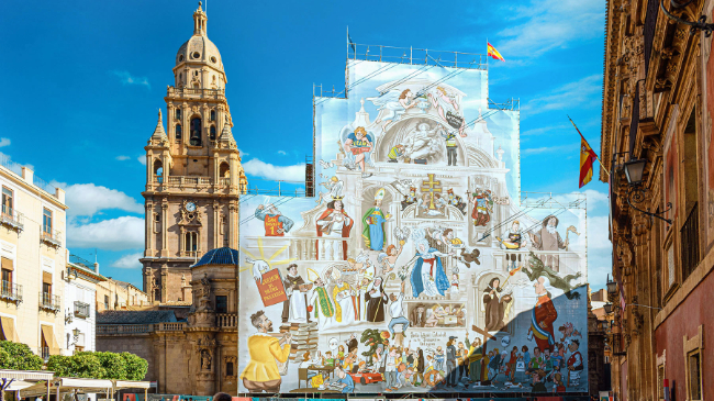 Imagen de la lona en la Catedral de Murcia