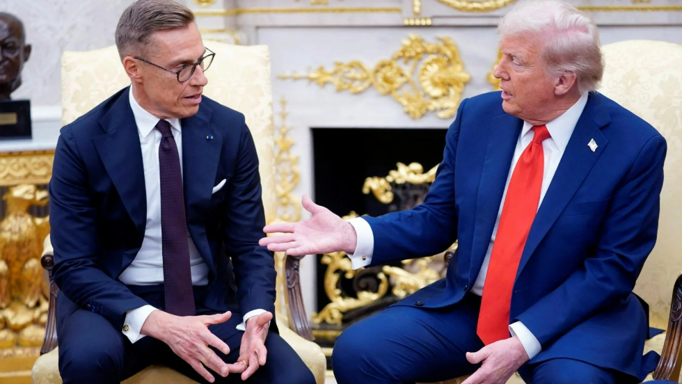Trump durante su comparecencia con el presidente finlandés Alexander Stubb (Reuters). Trump durante su comparecencia con el presidente finlandés Alexander Stubb (Reuters).