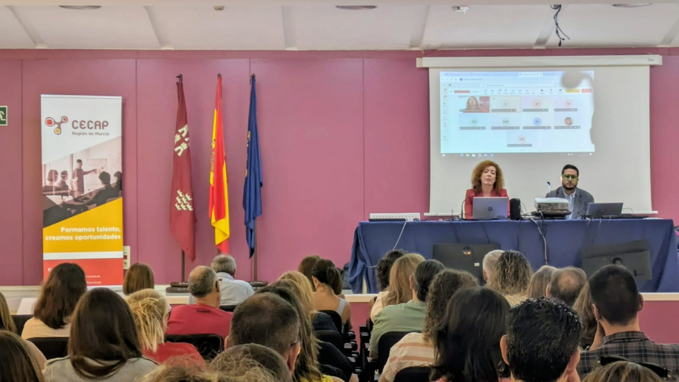 El SEF y CECAP Regi&oacute;n de Murcia celebran una jornada clave para el sector de la formaci&oacute;n.