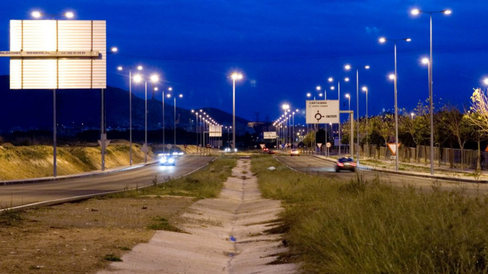 El Ayuntamiento de Cartagena quiere unificar en un contrato el mantenimiento y suministro el&eacute;ctrico del alumbrado p&uacute;blico para reducir costos y aumentar su eficiencia - AYTO CARTAGENA