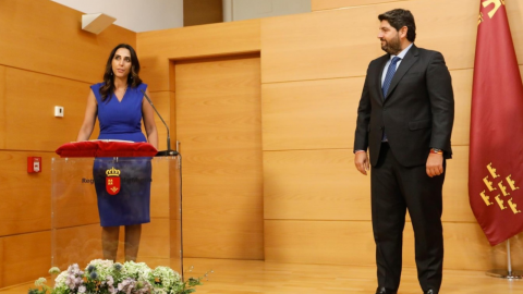 La consejera de Agua, Agricultura, Ganader&iacute;a y Pesca, Sara Rubira y el presidente de la Comunidad Aut&oacute;noma, Fernando L&oacute;pez Miras - Imagen de archivo