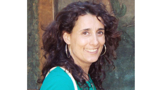 La ceramista Marisa Peaguda