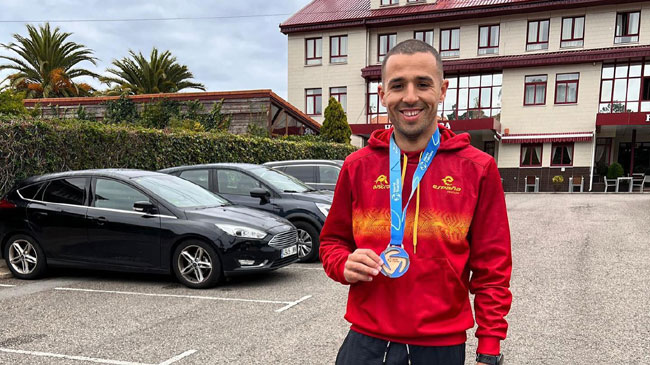Estanislao Lorenzo, medalla de plata en edad 25 - 29 a&ntilde;os