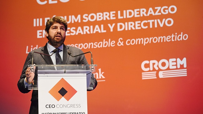 Fernando L&oacute;pez Miras en la inauguraci&oacute;n del CEO Congress