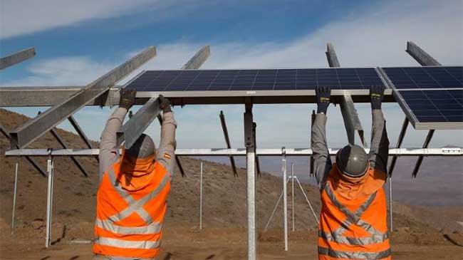Instalaci&oacute;n de paneles solares de Soltec