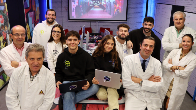 Imagen de j&oacute;venes participantes en la segunda edici&oacute;n del programa de innovaci&oacute;n &lsquo;Business Tech LAB&rsquo;