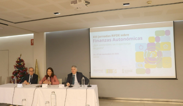 La XIII Jornada RIFDE sobre Finanzas Autonómicas. La XIII Jornada RIFDE sobre Finanzas Autonómicas.
