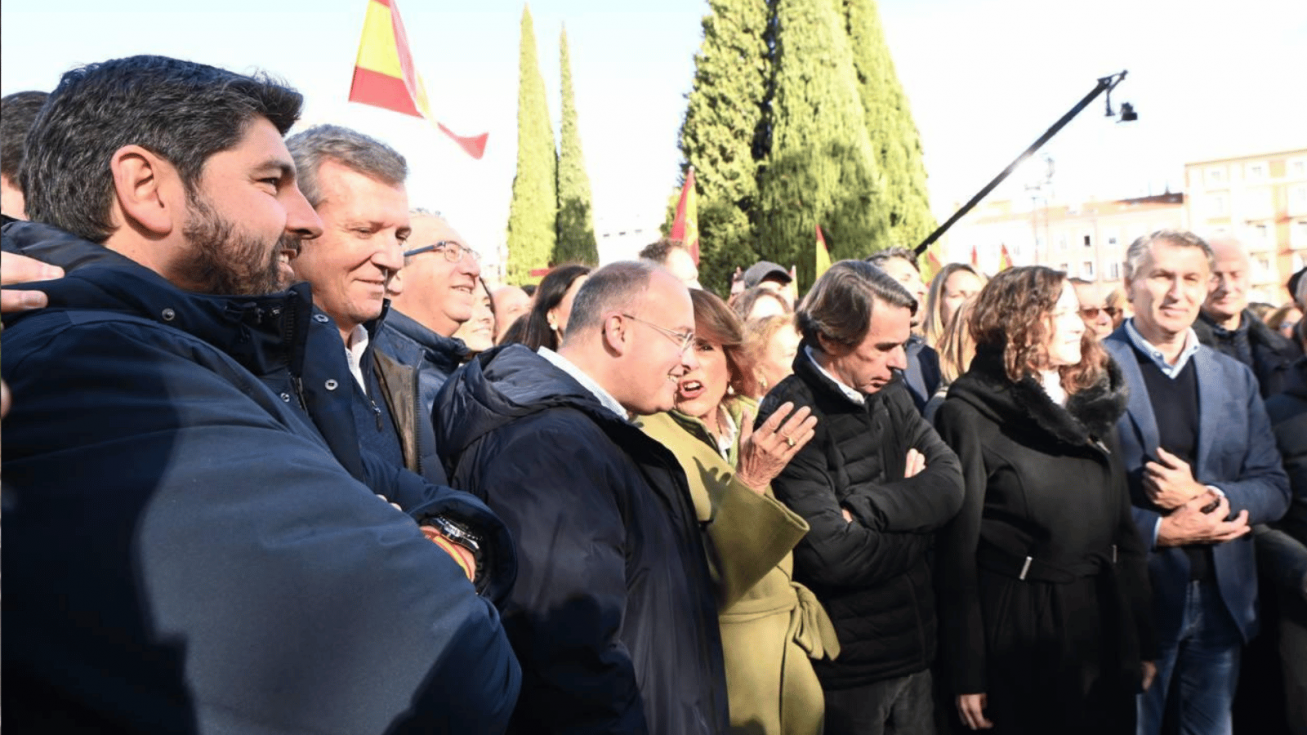 Dirigentes del PP durante la concentración celebrada junto al Templo de Debod, en Madrid - PPRM Dirigentes del PP durante la concentración celebrada junto al Templo de Debod, en Madrid - PPRM