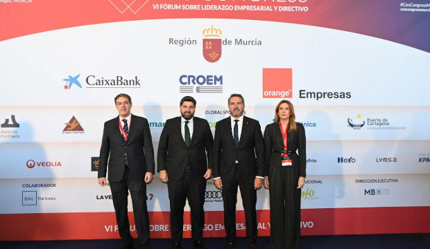 El presidente de la Comunidad, Fernando López Miras, inauguró hoy el sexto CEO Congress Murcia. El presidente de la Comunidad, Fernando López Miras, inauguró hoy el sexto CEO Congress Murcia.
