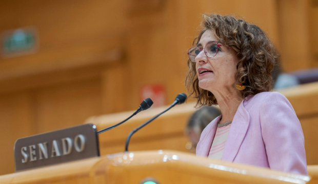 La ministra de Hacienda, María Jesús Montero, en el Senado. La ministra de Hacienda, María Jesús Montero, en el Senado.