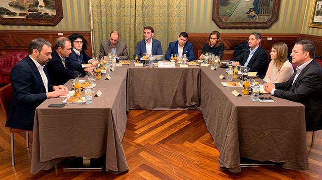 Imagen del 'Desayuno tecnol&oacute;gico' celebrado hoy.