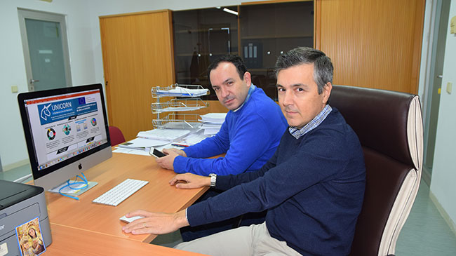 Diego Alonso Caceres y Pedro S&aacute;nchez Palama, investigadores del proyecto.