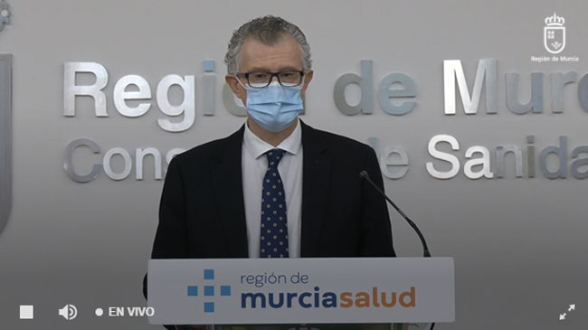 El consejero de Juan José Pedreño durante la rueda de prensa de este lunes El consejero de Juan José Pedreño durante la rueda de prensa de este lunes