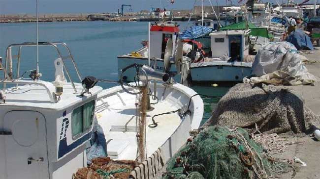 Flota pesquera amarrada en Cartagena
