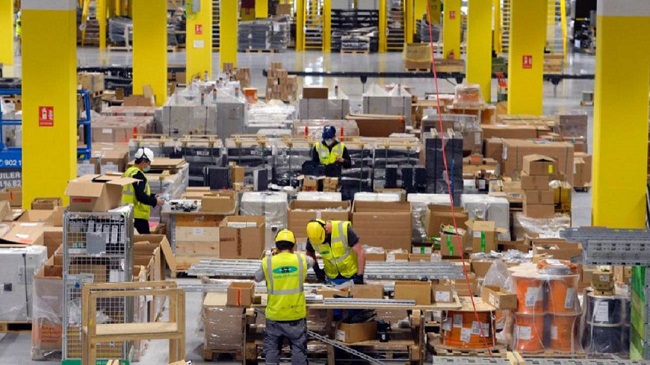 Centro log&iacute;stico de Amazon