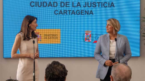 La entonces ministra de Justicia, Pilar Llop, y la alcaldesa de Cartagena en septiembre de 2022 La entonces ministra de Justicia, Pilar Llop, y la alcaldesa de Cartagena en septiembre de 2022