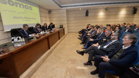 Reuni&oacute;n de la Junta Directiva de Croem