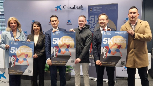 Imagen realizada durante la presentaci&oacute;n de la carrera - Caixabank