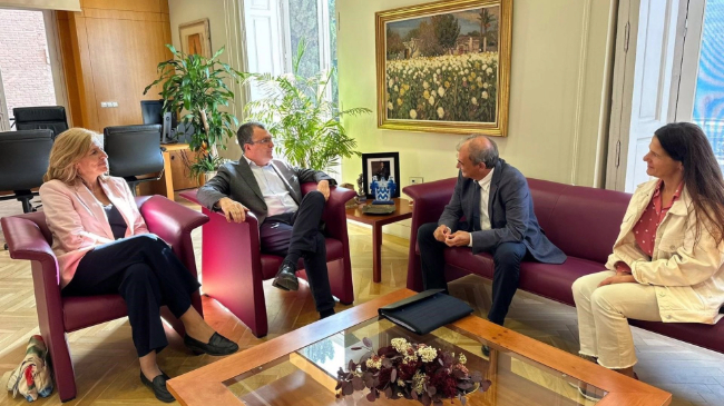 Reuni&oacute;n del alcalde de Murcia, Jos&eacute; Ballesta, con Juan Antonio Pedre&ntilde;o
