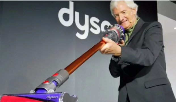 James Dyson, dise&ntilde;ador brit&aacute;nico.