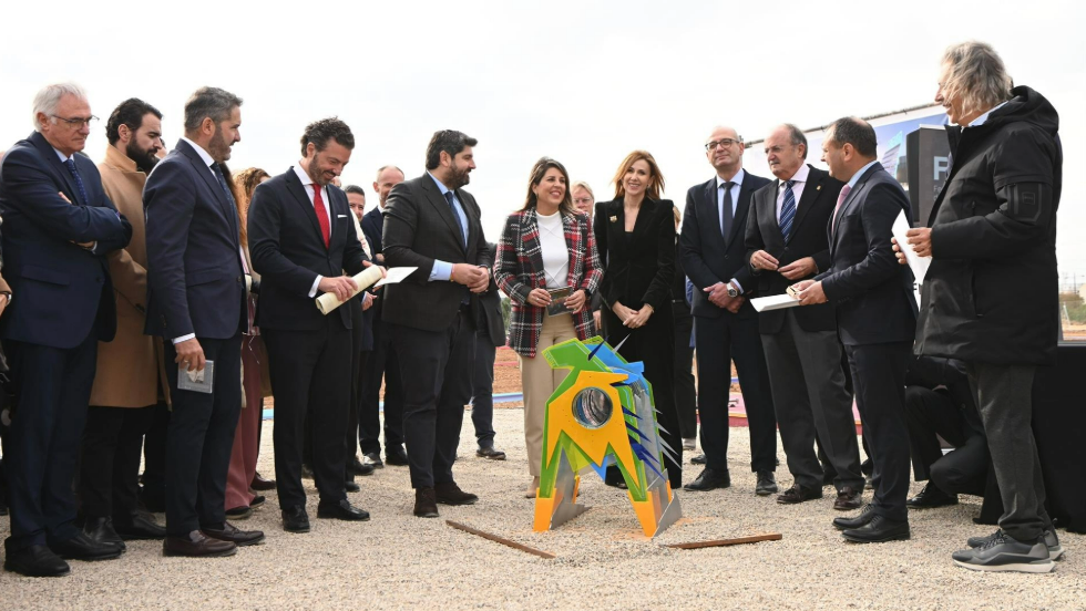 Acto de colocación de la primera piedra del Centro de Capacitación Industrial, Naval, Náutico y de Transformación Tecnológica de la Fremm. Acto de colocación de la primera piedra del Centro de Capacitación Industrial, Naval, Náutico y de Transformación Tecnológica de la Fremm.