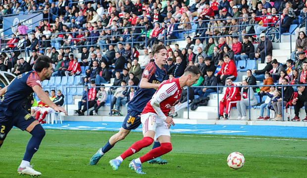 Disputa de balón en la pasada edición / Juan Carlos Caval Disputa de balón en la pasada edición / Juan Carlos Caval