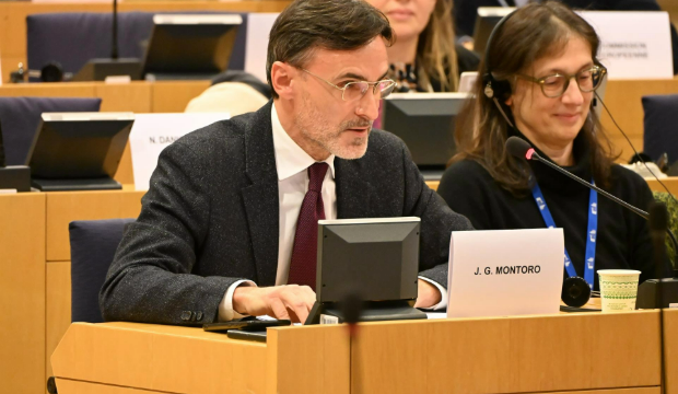 El Consejero de Fomento, Jorge García Montoro, durante su intervención en el Parlamento Europeo. El Consejero de Fomento, Jorge García Montoro, durante su intervención en el Parlamento Europeo.