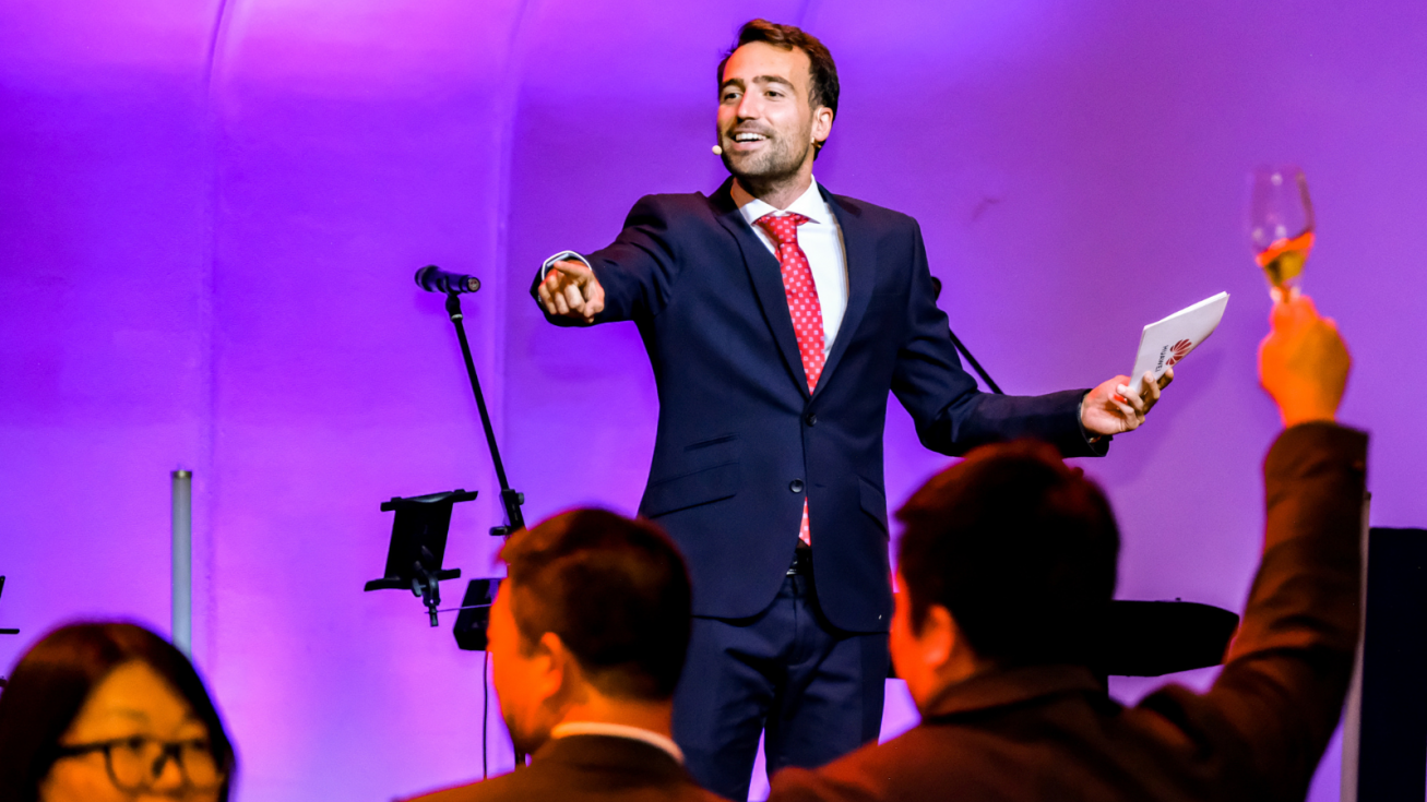 El comunicador y formador Borja Nicolau, en una charla
